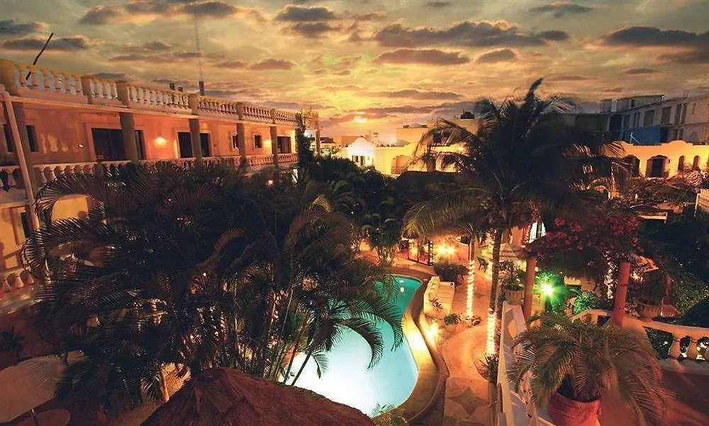 Aventura Mexicana Hotel Playa del Carmen 3*,